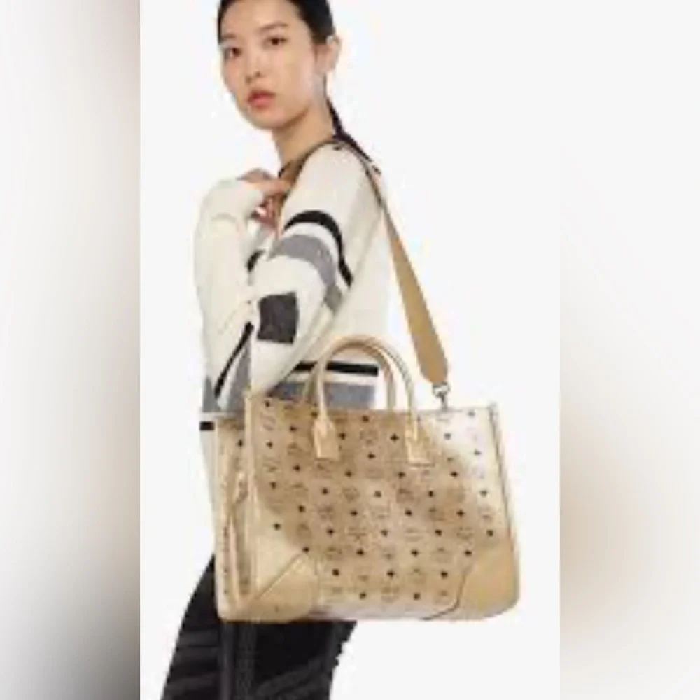 MCM large MCM-Visetos Munchen Tote “EXCLUSIVE “🔥 - Picture 2 of 6
